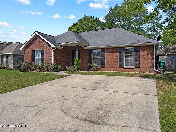 2nd image of 13687 Lawton Ln