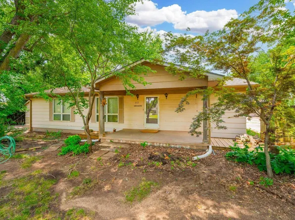 312 S Cranmer St, Conway Springs, KS 67031