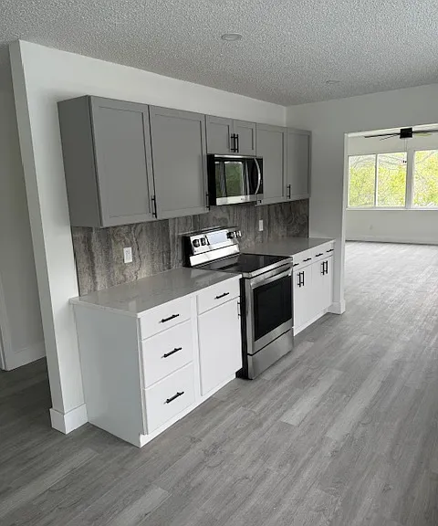 755 Center St #5 — Photo 2