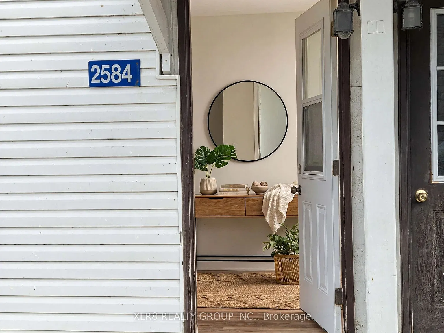 2 bed, $1,980 — Photo 3