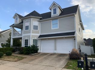 1404 Southern Pine Dr, Aubrey, TX 76227
