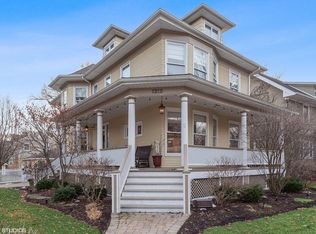 1212 Greenleaf St, Evanston, IL 60202