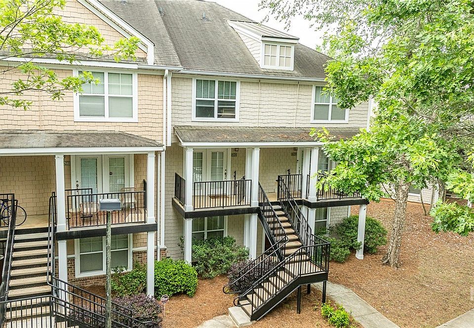 1st image of 1035 Barnett Shoals Road #628