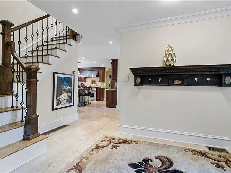 1532 Huntingdon Trl — Photo 8