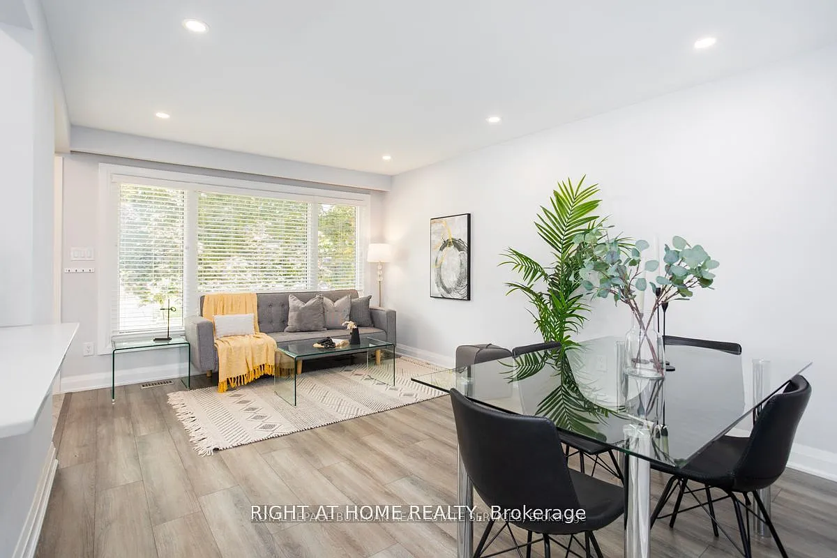 3 bed, $3,000 — Photo 2