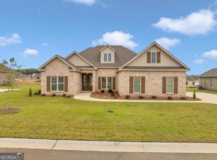 121 Blue Mist Ln, Kathleen, GA 31047