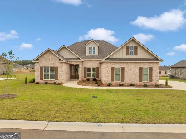 121 Blue Mist Ln, Kathleen, GA 31047