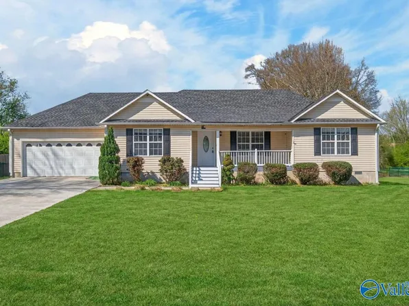 140 Land Cir, Albertville, AL 35950