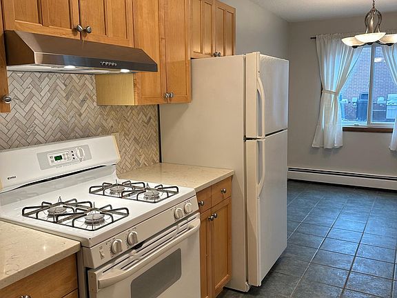 4th image of 333 8th St SE APT 115