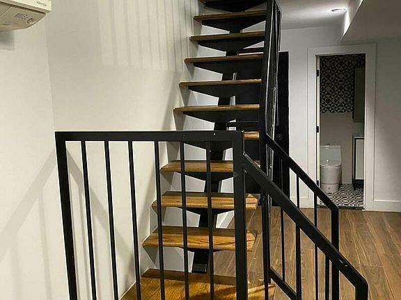 3rd image of 1334 Gates Ave #1D