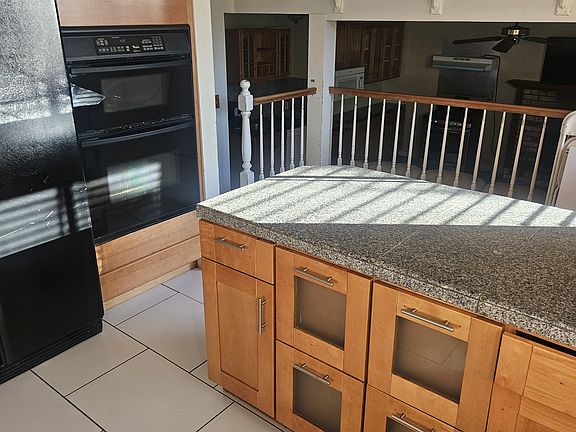 5th image of 7811 Wildflower Ct