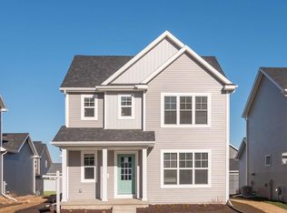 9424 Tawny Acorn Dr, Verona, WI 53593