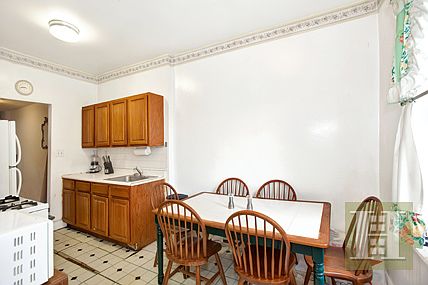 5th image of 345 Montgomery St APT 2K