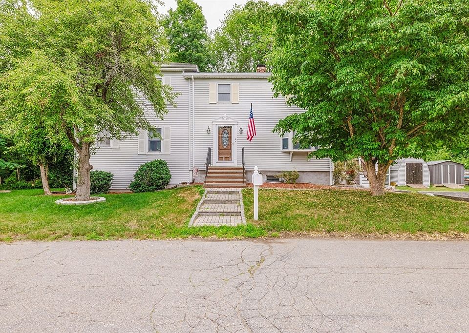 1st image of 10 Wilbur Ave