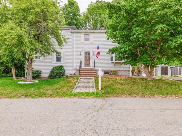10 Wilbur Ave, Brockton, MA 02302