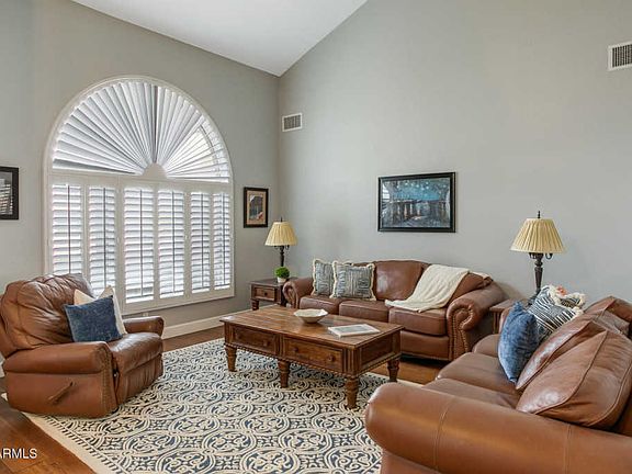 3rd image of 10629 E Desert Cove Ave