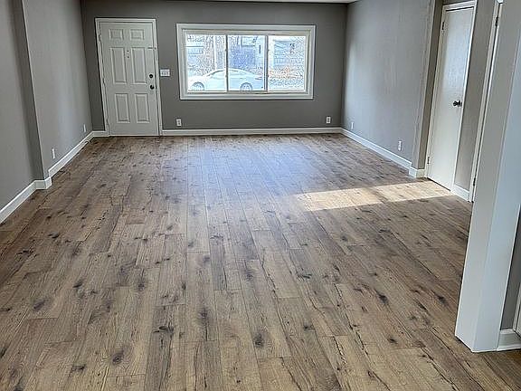 5th image of 2413 Foxhall Dr