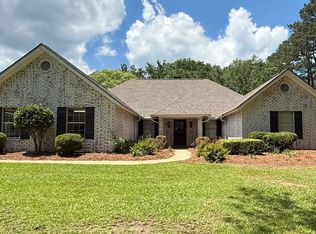 163 Deer Run Rd, Magee, MS 39111