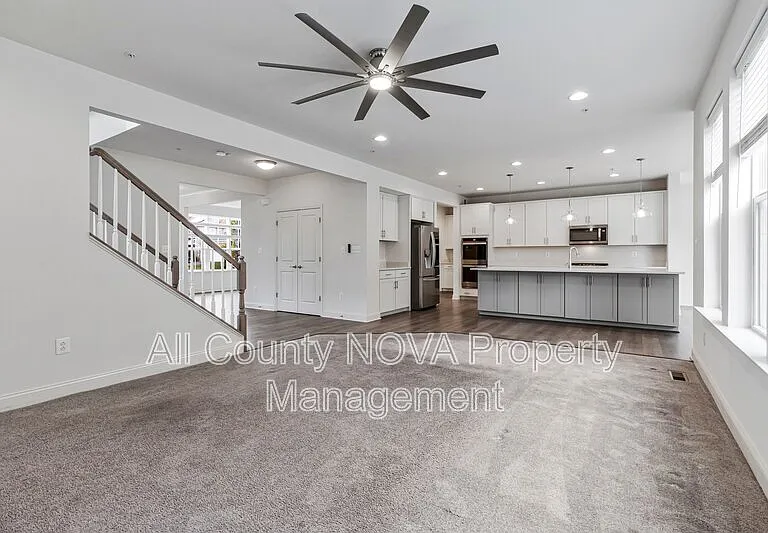 11010 N Riding Rd — Photo 33