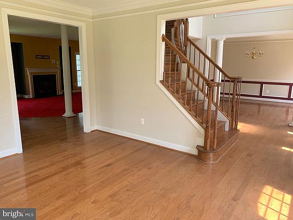 2nd image of 15704 Glastonbury Way