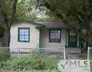 1st image of 831 Zachry Dr