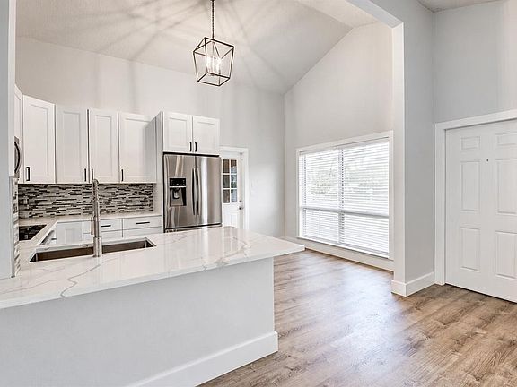 3rd image of 8379 Garden Gate Pl #0