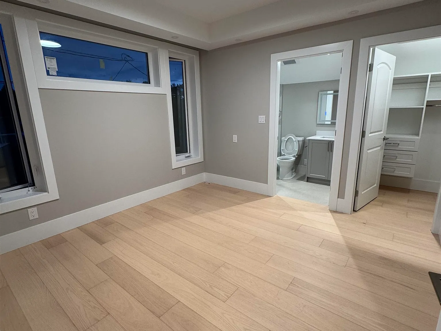 2 bed, 1100 sqft, $4,000 — Photo 3