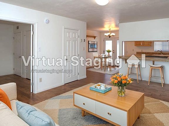 4th image of 1015 W Avenue J7