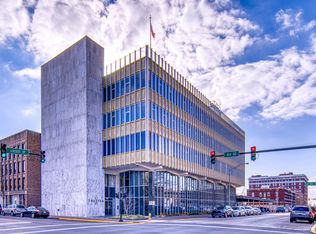 101 SE 3rd St #PENTHOUSE, Evansville, IN 47708