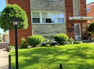 8013 W Churchill Ave #2, Niles, IL 60714