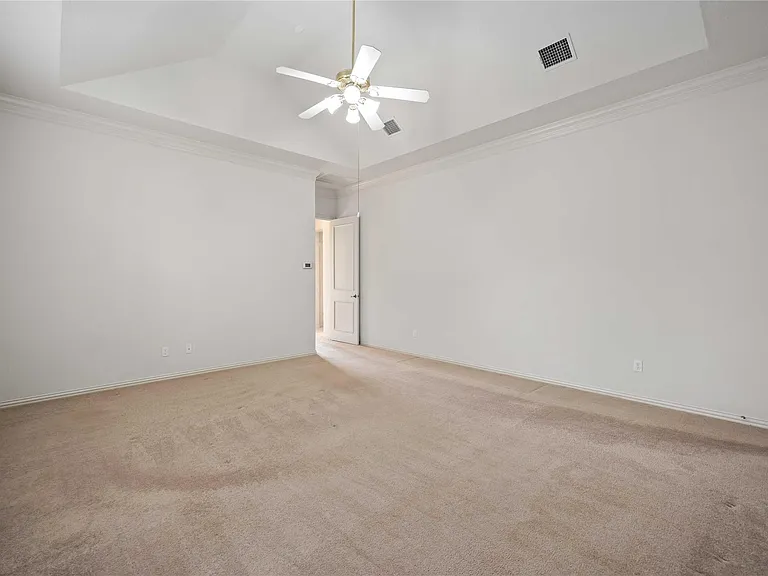 102 W Racing Cloud Ct — Photo 16