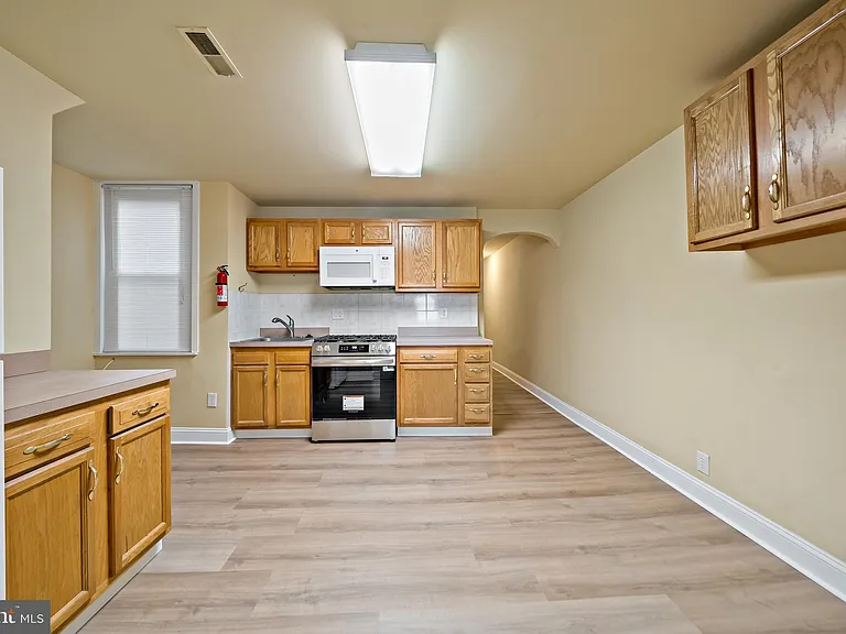 2118 S Broad St #2 — Photo 3