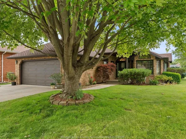 44 Worchester Ave, Leamington, ON N8H 5C1