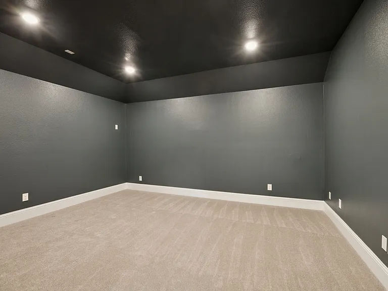 2521 Hampstead Ln — Photo 20
