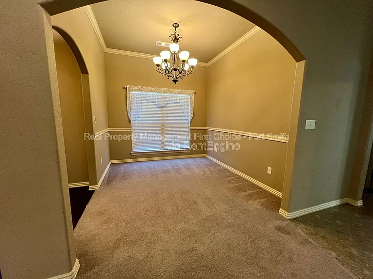 12200 Sycamore St — Photo 3