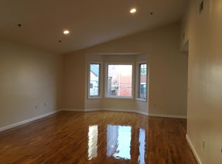 111 36th St #3, Union City, NJ 07087
