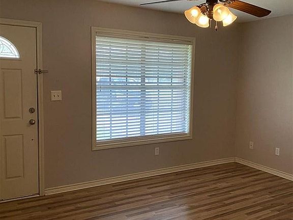 2nd image of 383 Suncrest Dr
