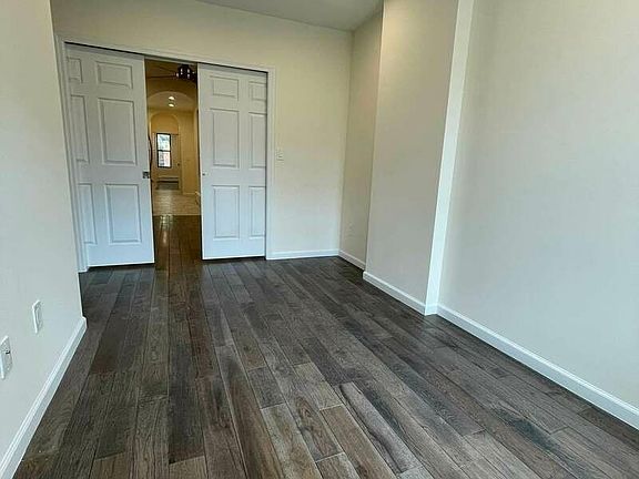 4th image of 32-68 48th St #1D