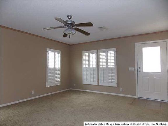 5th image of 9425 Deer Trail Ave