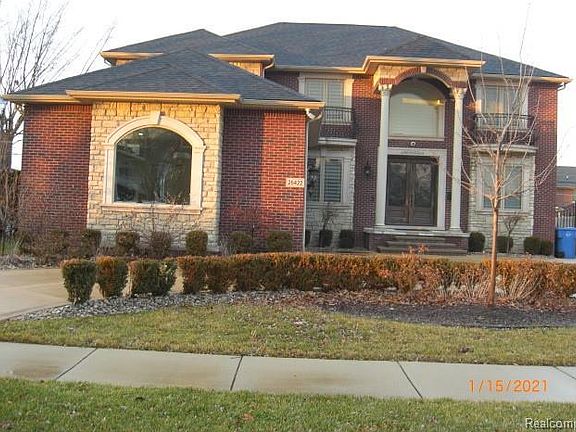 4th image of 26422 Cecile St