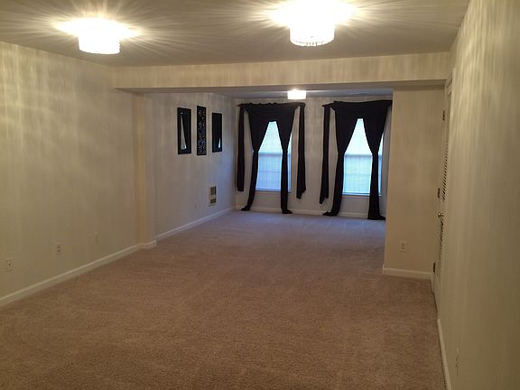5th image of 13706 Barksdale Dr