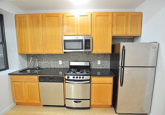3rd image of 364 W 119th St APT 5A