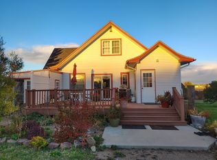 3712 Horse Creek Rd, Cheyenne, WY 82009