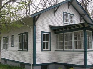 9018 W 123rd St, Palos Park, IL 60464