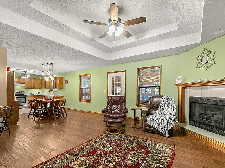 3957 W Wayland St — Photo 28