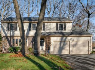 45 Ivy Rd, Wellesley, MA 02482