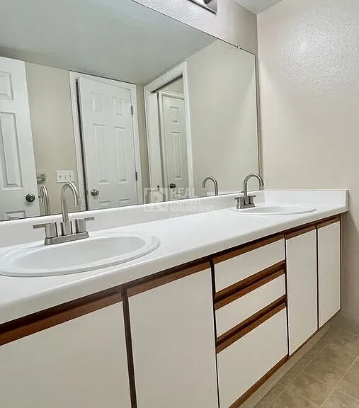 5706 W Asbury Pl #205 — Photo 13