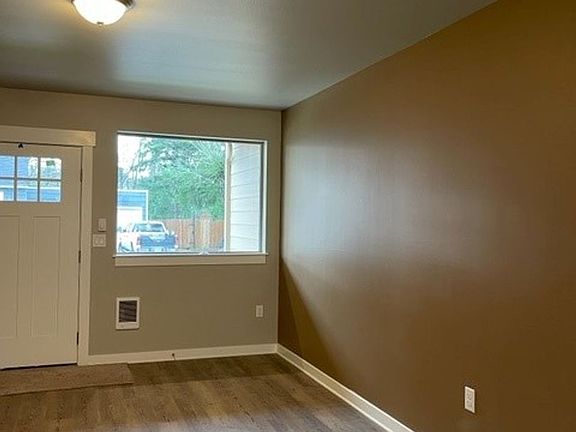 3rd image of 1798 Davidson St SE #935