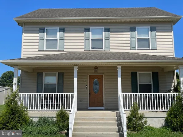 25 State St, Elmer, NJ 08318
