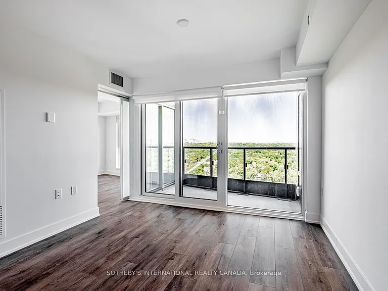 585 Bloor St E #2124 — Photo 7